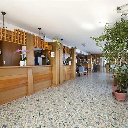 ホテル セッティモ シエロ 3*