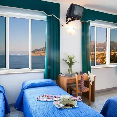 セッティモ シエロ ソレント