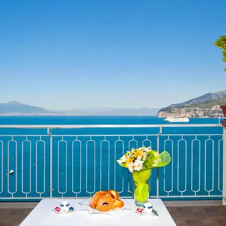 セッティモ シエロ ソレント