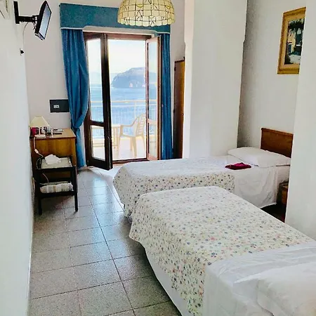 ホテル セッティモ シエロ