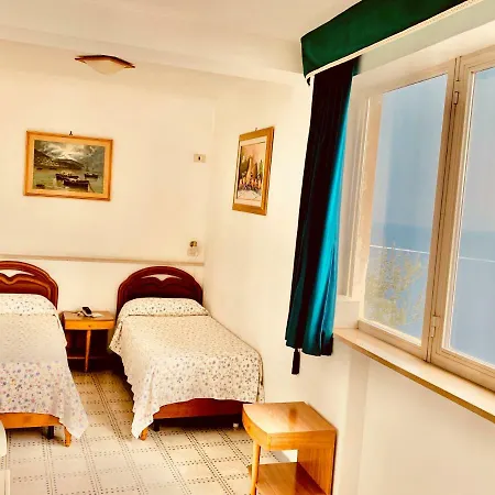 セッティモ シエロ 3*