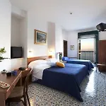 Готель Settimo Cielo 3*